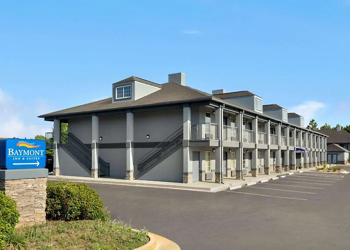 Motels Baymont By Wyndham Warner Robins